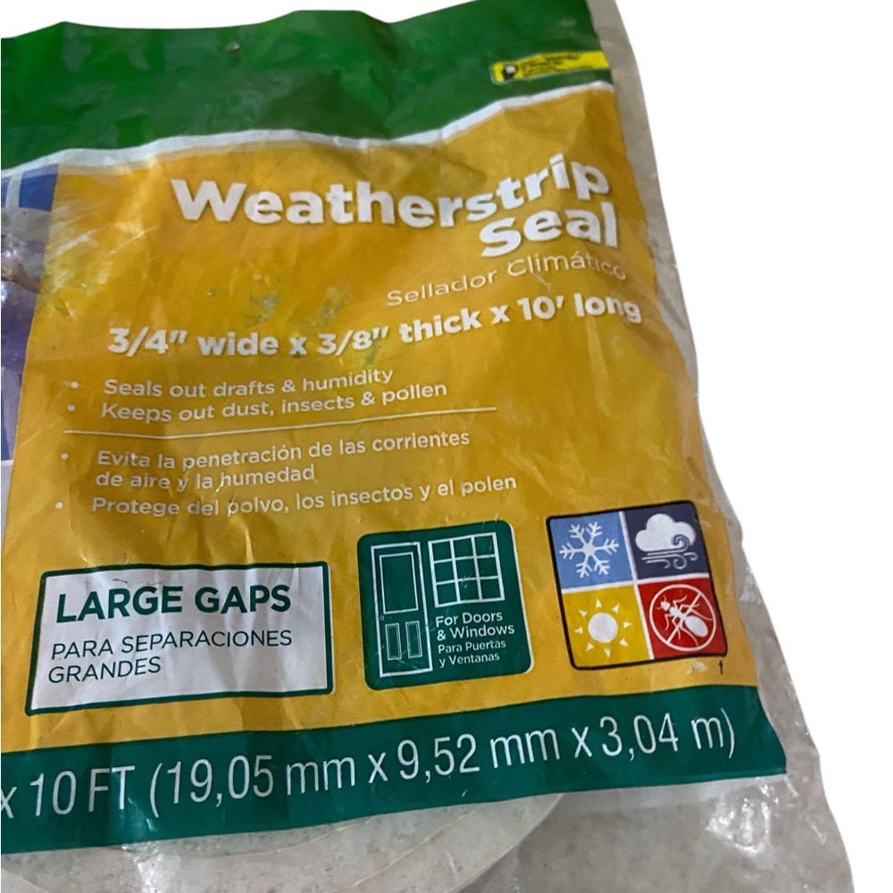 Duck Brand Self Adhesive Foam Weatherstrip Seal for  Large Gaps Window Door